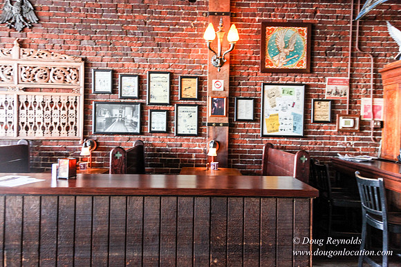 White Eagle Tavern
