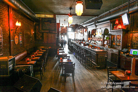 White Eagle Tavern