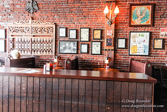 White Eagle Tavern