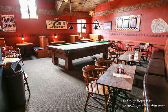 Back Stage Bar