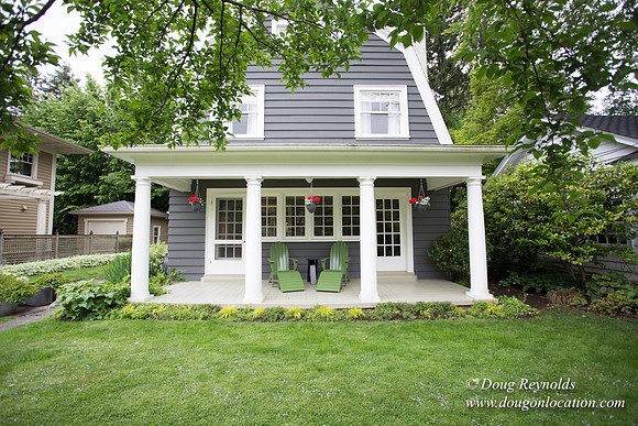 Joans House