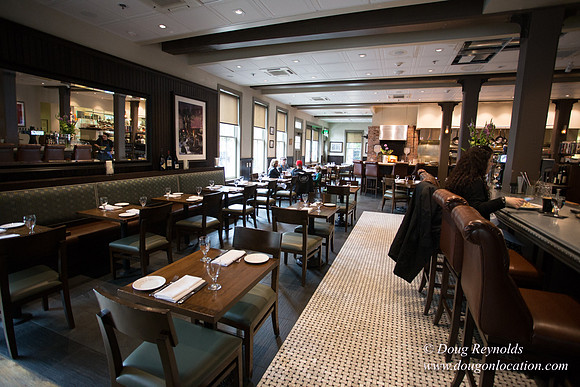 Raven & Rose Resaurant Main Floor