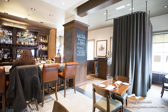 Raven & Rose Resaurant Main Floor