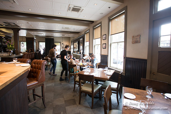 Raven & Rose Resaurant Main Floor