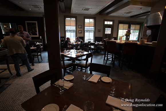 Raven & Rose Resaurant Main Floor