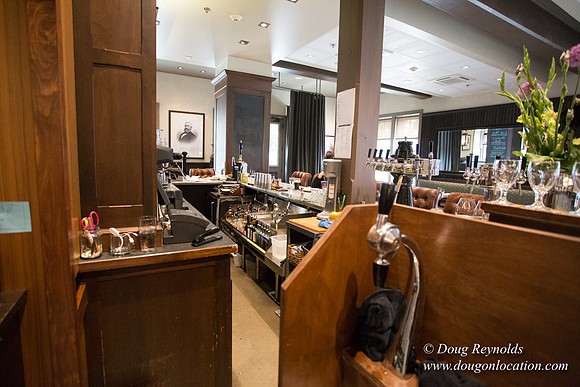 Raven & Rose Resaurant Main Floor