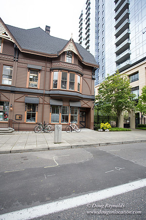 Raven & Rose Resaurant Street View