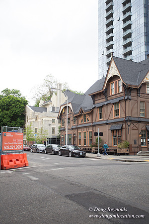 Raven & Rose Resaurant Street View