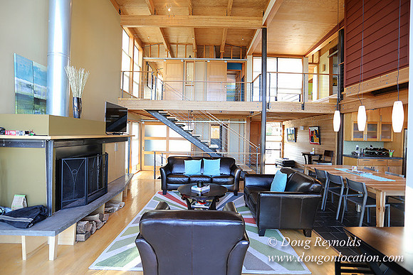 "Modern Contemporary Green Home Portland Oregon Dwell", "family house Northwest Style"