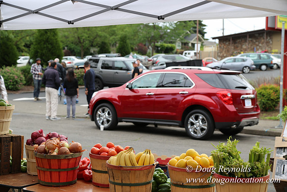 BKP Prod 2of3 Farmers Mkt-9547