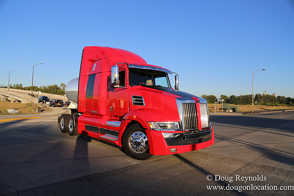 WesternStar Truck Production Photography