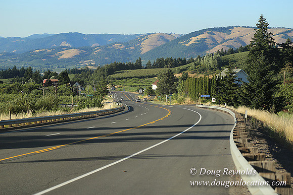 Hwy 35 at Hwy 282-8640