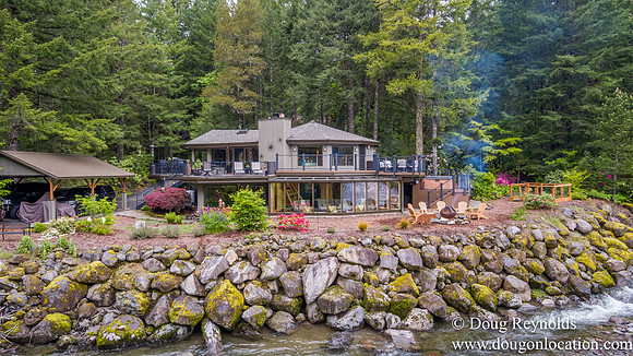 David River House