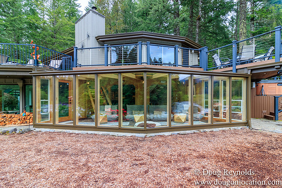 David River House