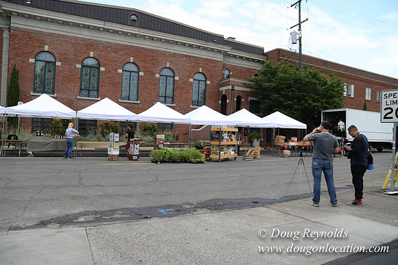 BKP Prod 2of3 Farmers Mkt-9522