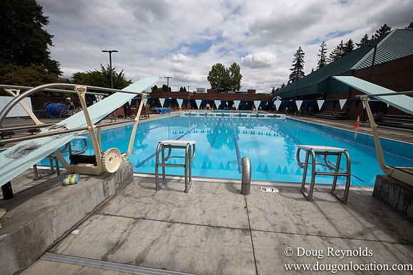 Hillsboro Outdoor Swimming Pool