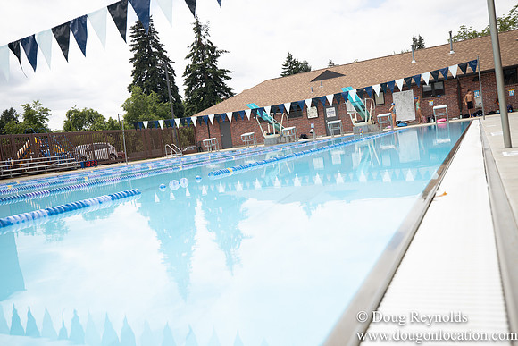Hillsboro Outdoor Swimming Pool