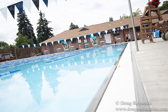Hillsboro Outdoor Swimming Pool