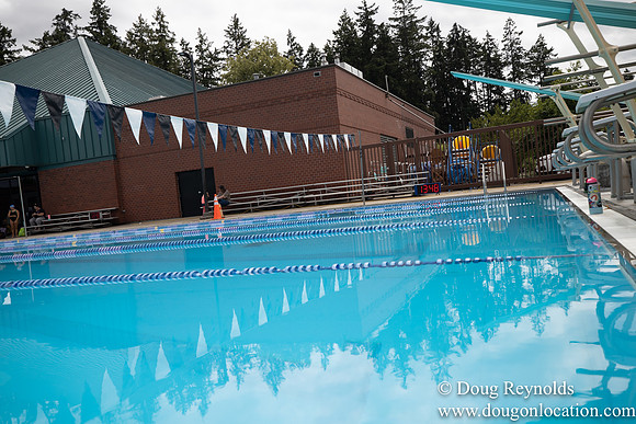 Hillsboro Outdoor Swimming Pool