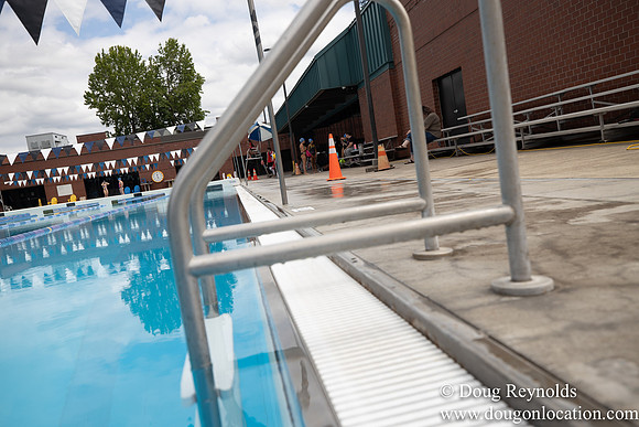 Hillsboro Outdoor Swimming Pool