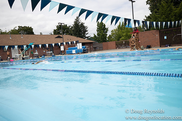 Hillsboro Outdoor Swimming Pool