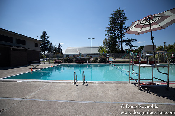 Carlton Pool