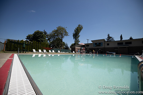 Carlton Pool