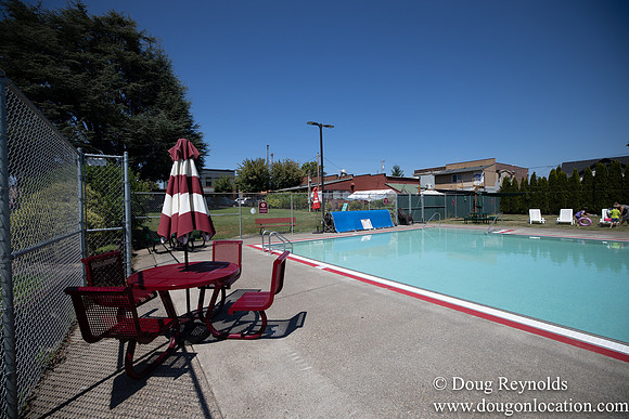 Carlton Pool