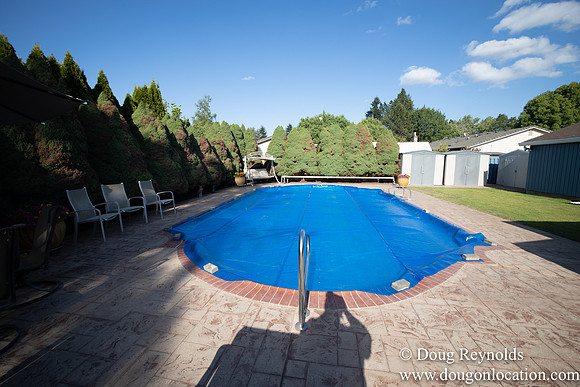 Rons Pool