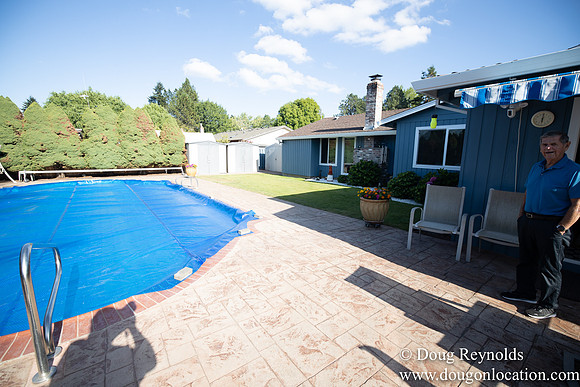 Rons Pool