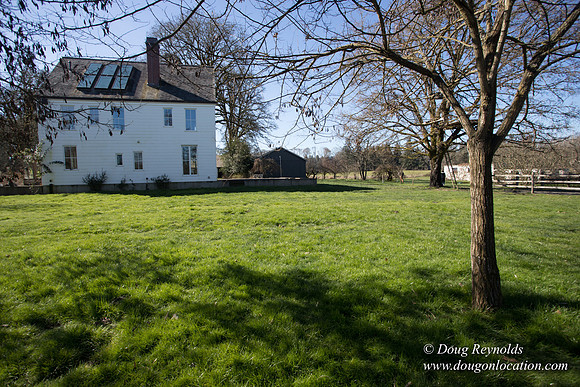 Yianni's Farm House