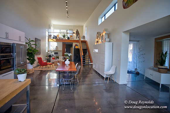 Renie's House Modern