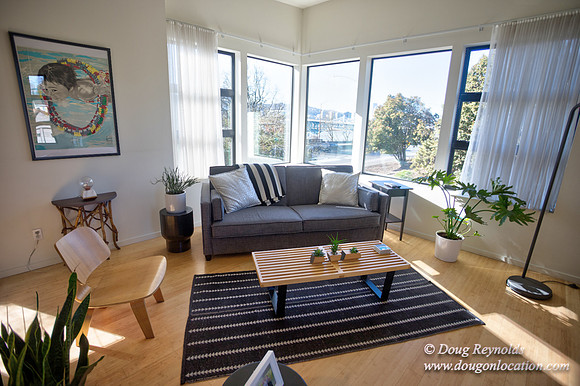 Renie's House Modern
