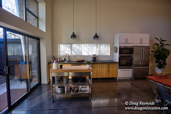Renie's House Modern
