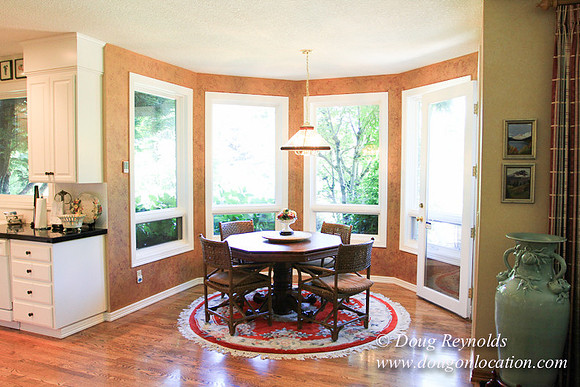Jim’s Home Large beautiful traditional 2 story with large rooms. Modern kitchen and great room, and nook, large master suite, large entry with French doors. Well maintained grounds and garden, with la