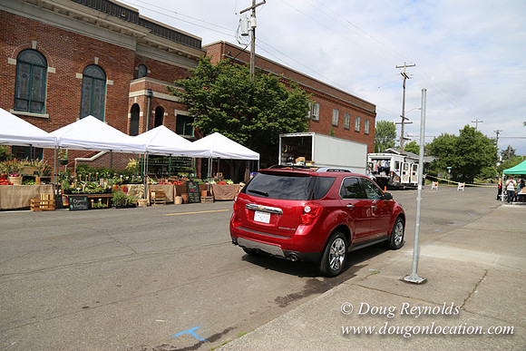 BKP Prod 2of3 Farmers Mkt-9557