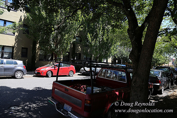 NW Irving & 20th-7848