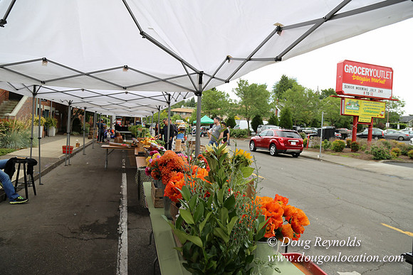 BKP Prod 2of3 Farmers Mkt-9541