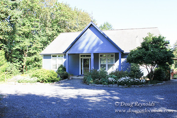Traditional Style Home small farm with large kitchen great room, 2 story, 2 car garage on Acreage with large back yard, large front yard, garden, pond, deck, goats, bees, shop, PDX Zone