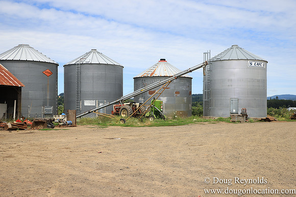 Tom Duycks Silos