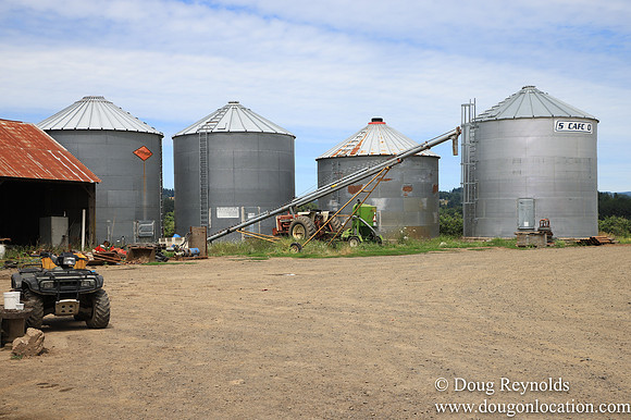 Tom Duycks Silos