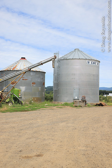 Tom Duycks Silos