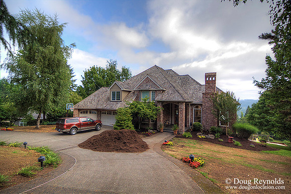 Traditional Large Home in Portland, Oregon