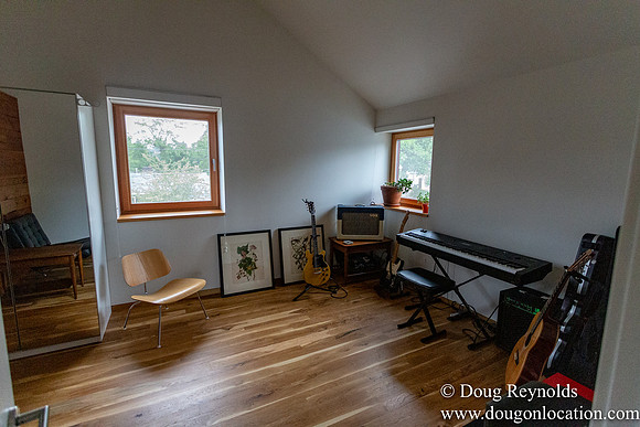 Pairs Modern Home-4268
