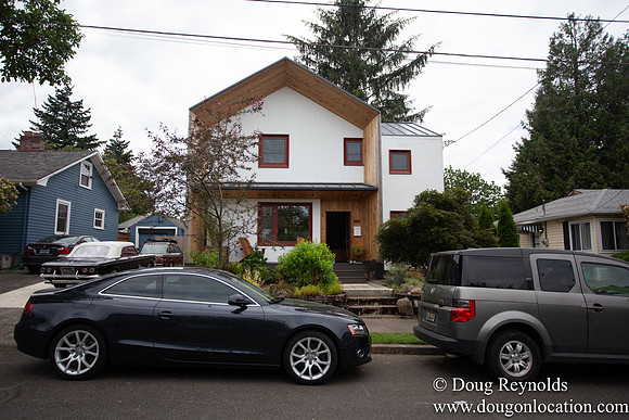 Pairs Modern Home-4292