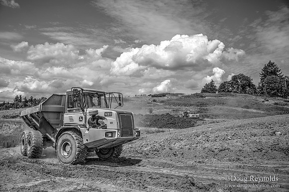 Big Dumps Black & White