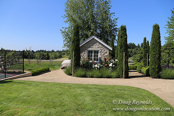 Charlie's  House-5548
