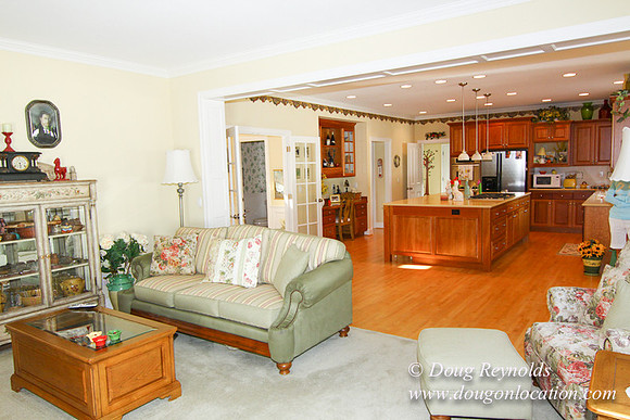 Barbra's Home-9318