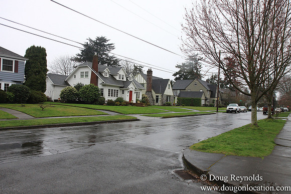 NE Thompson at 32nd