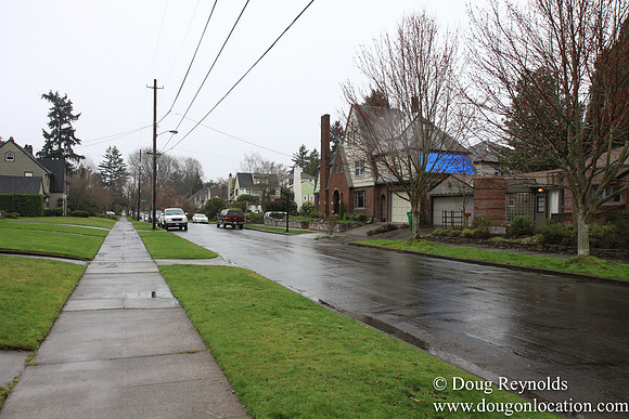 NE Thompson at 32nd